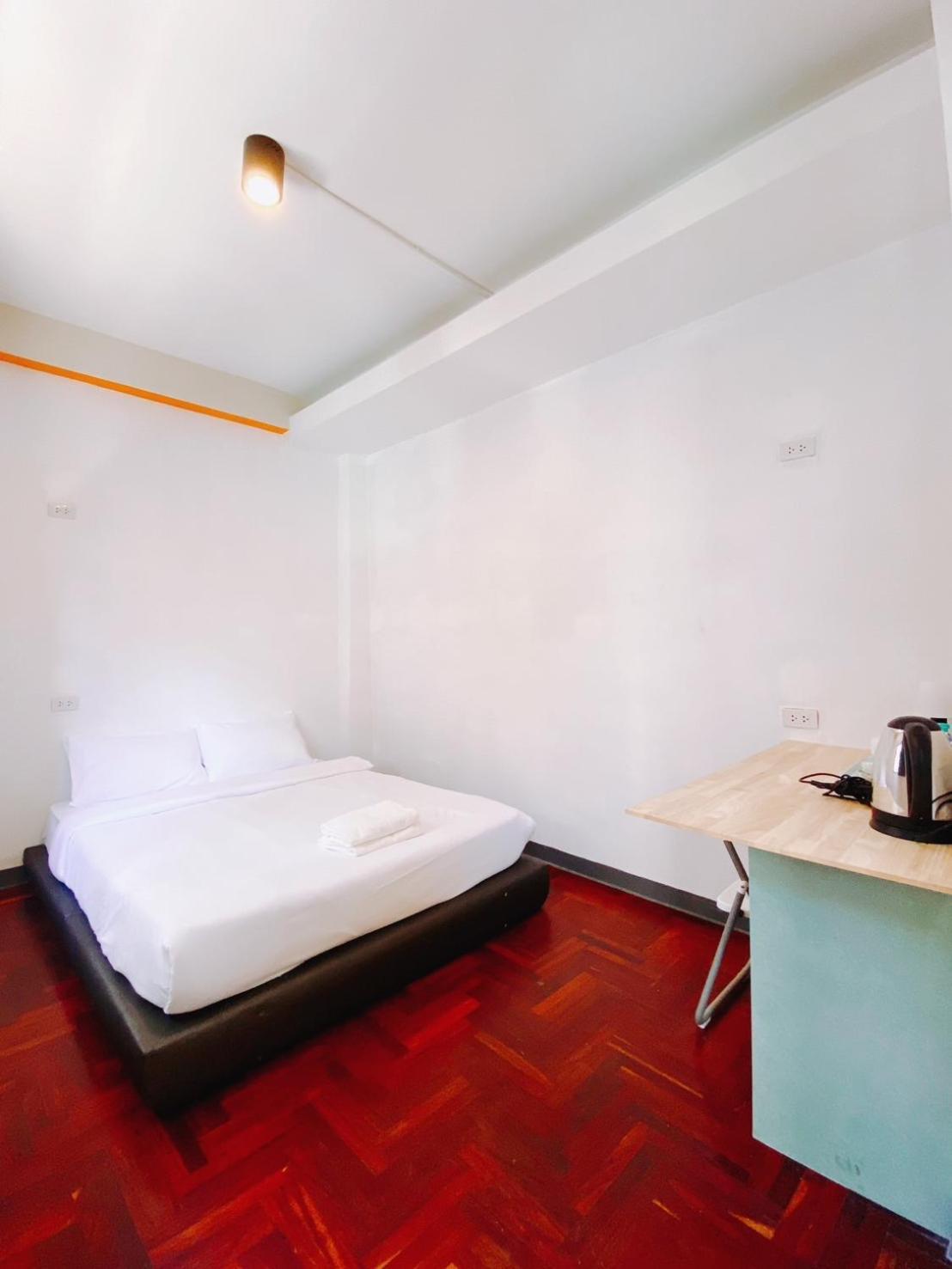 Go Inn Bts Surasak Silom Bkk โกอินน์ บีทีเอส สถานีสุรศักดิ์ 방콕 외부 사진