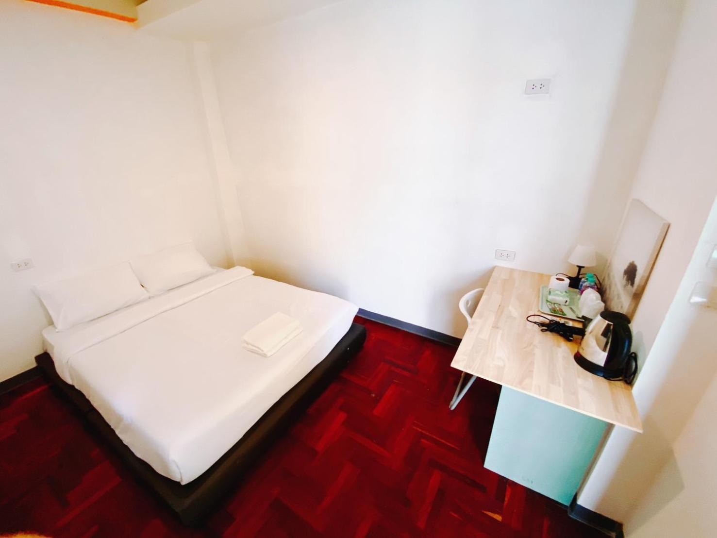 Go Inn Bts Surasak Silom Bkk โกอินน์ บีทีเอส สถานีสุรศักดิ์ 방콕 외부 사진